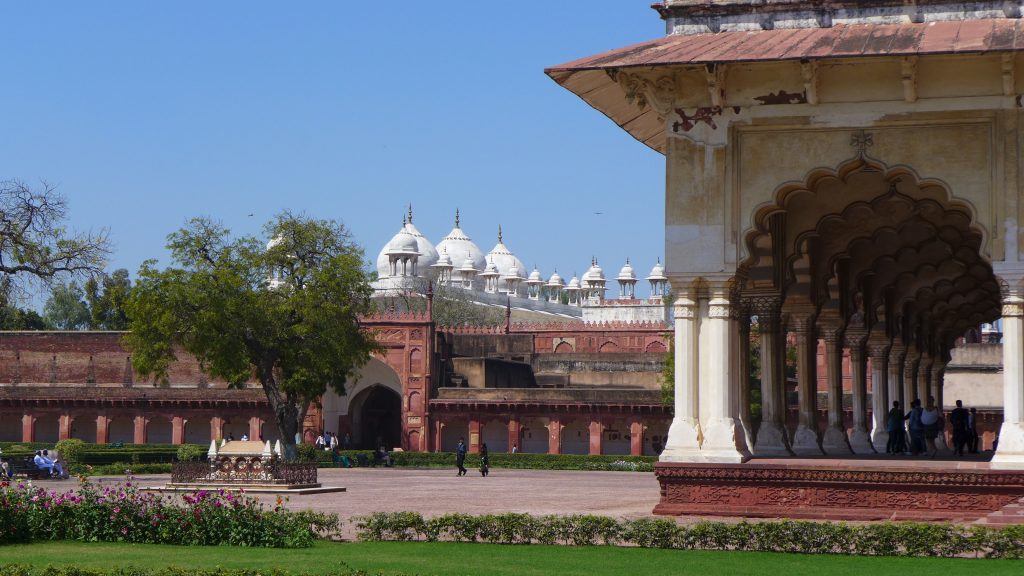 Agra Fort courtyard with Moti Masjid (mosque) in background, and Diwan-i-Aam on the right.