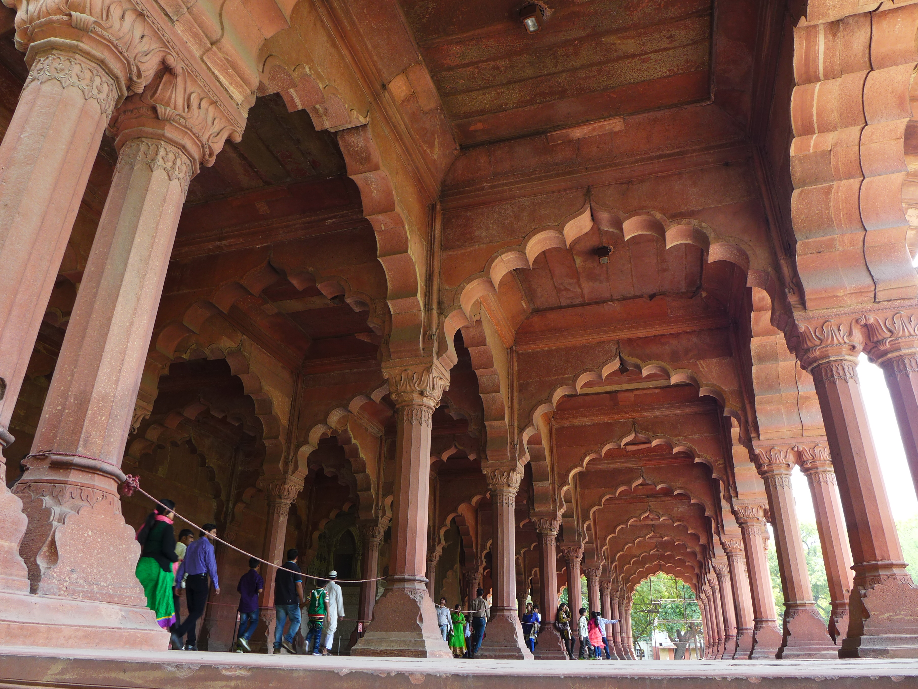 The beautiful red sandstone arches of the Diwan-i-Am "hall of public audience". 
