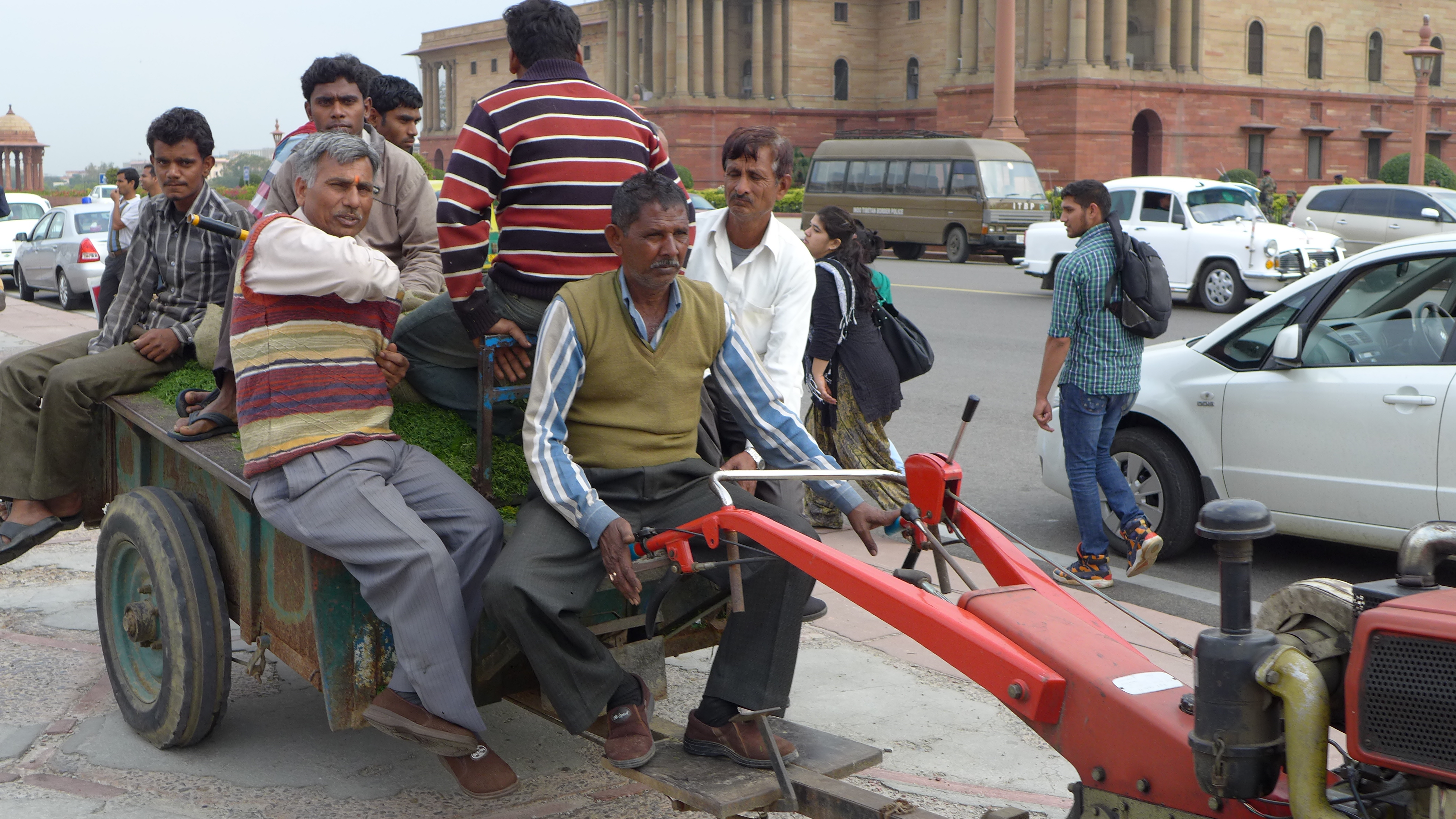 Lawn Mower, Tractor, Wagon, Transport.