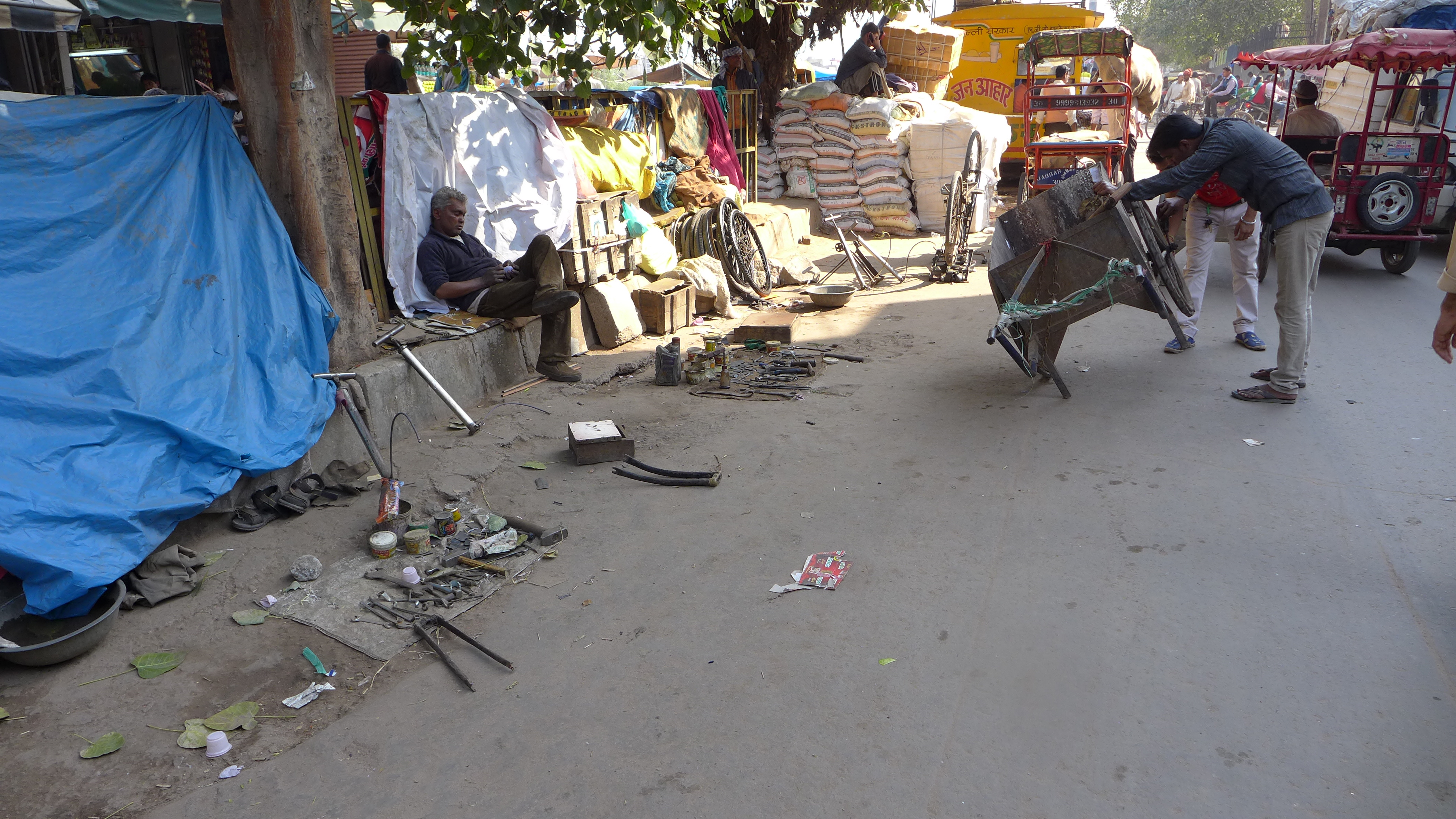 Mechanic's Row-Dehli